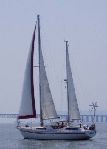 UnderSail.jpg